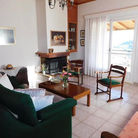 Nirvana Guest House Vasilítsion エクステリア 写真